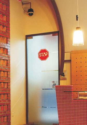 上海室内设计公司，办公室设计装修，办公空间设计装修，办公楼设计装修，装潢，office design, office decoration, commercial design, commercial decoration